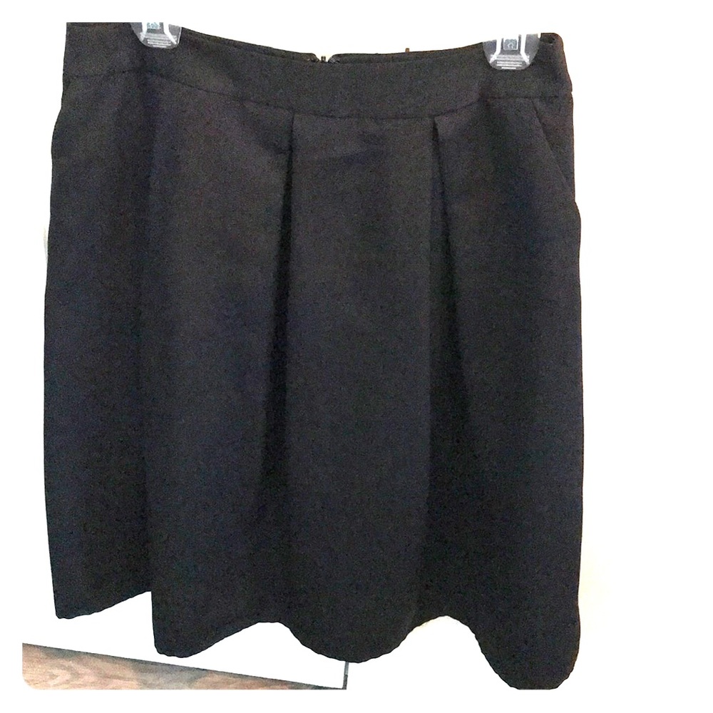 Black skirt